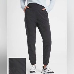 Athleta Women’s Size 2 Gray Athletic Jogger Pants Zip Pocket Drawstring